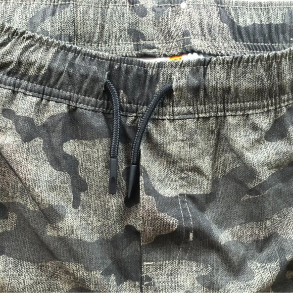 Timberland Boys Shorts Large Drawstring Camouflage Casual Pull On Athleisure - Picture 10 of 13